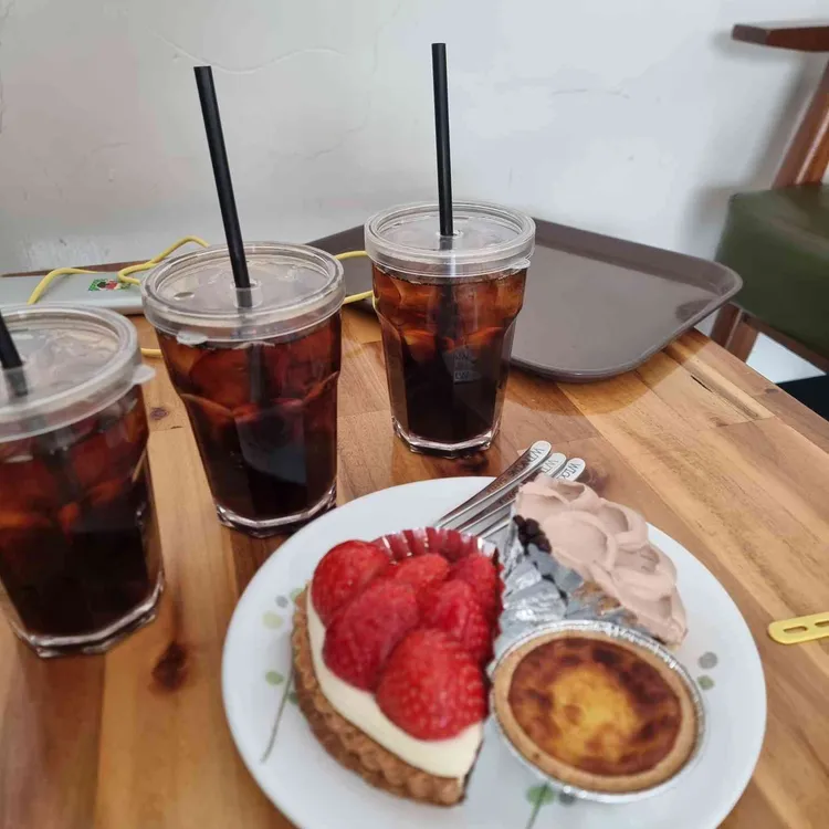 반짝반짝 빛나는 대표 사진