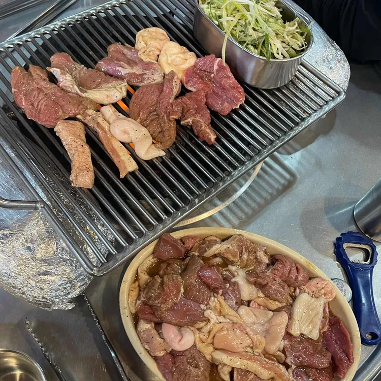 돼지부속 삽다리집 대표 사진