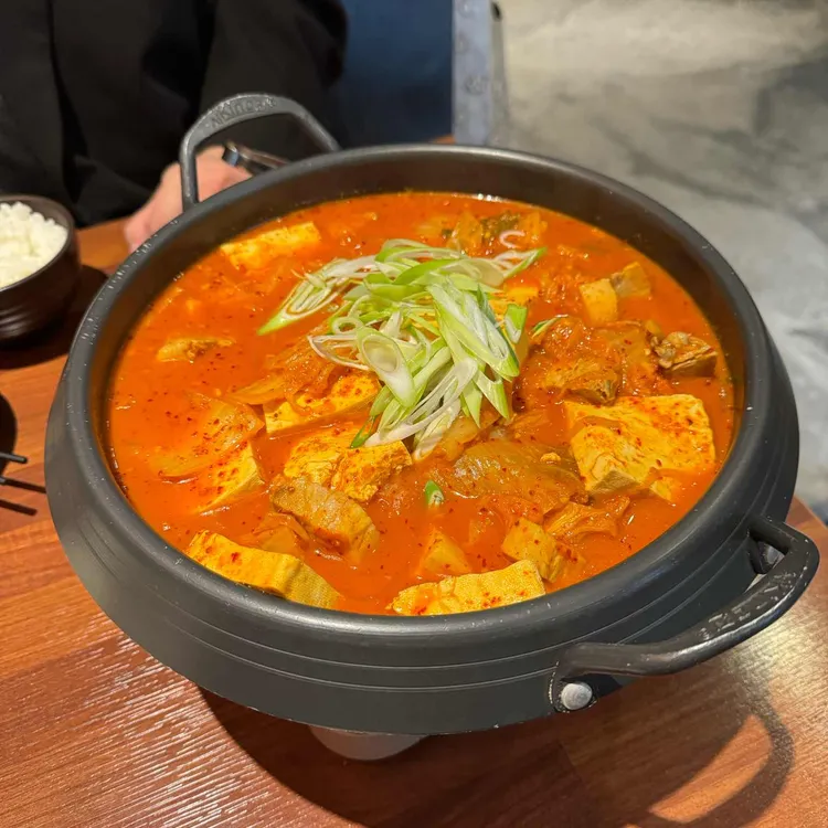 일육 대표 사진