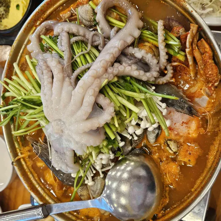 늘봄해물찜&칼국수 사진 2