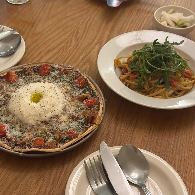 비스트로타마르 사진 1