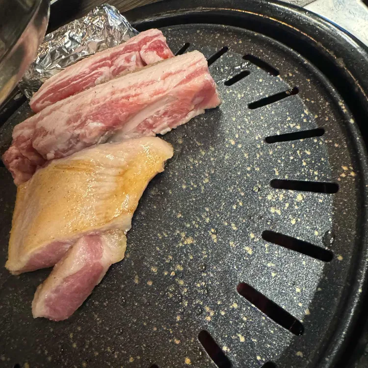 육풍  대표 사진