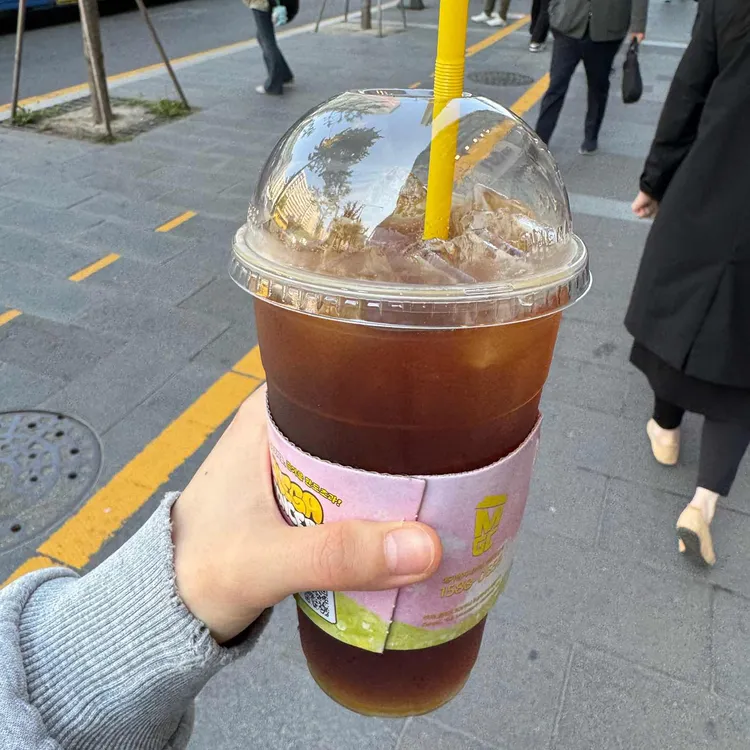 메가커피  대표 사진