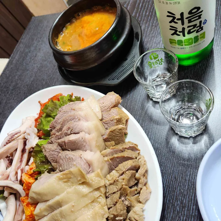 이조보쌈 대표 사진