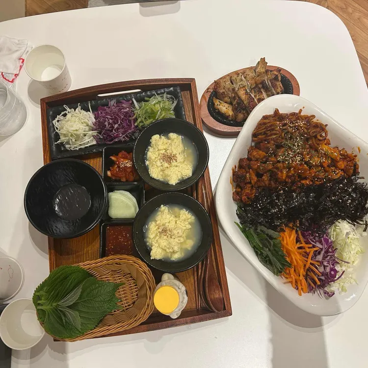 쌈마이닭쌈밥 사진 1
