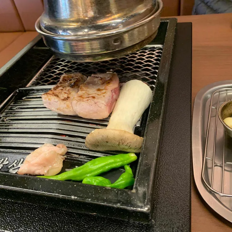 발산껍데기 대표 사진