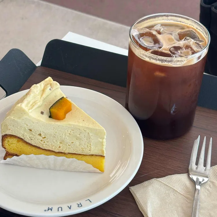 엘라움 대표 사진