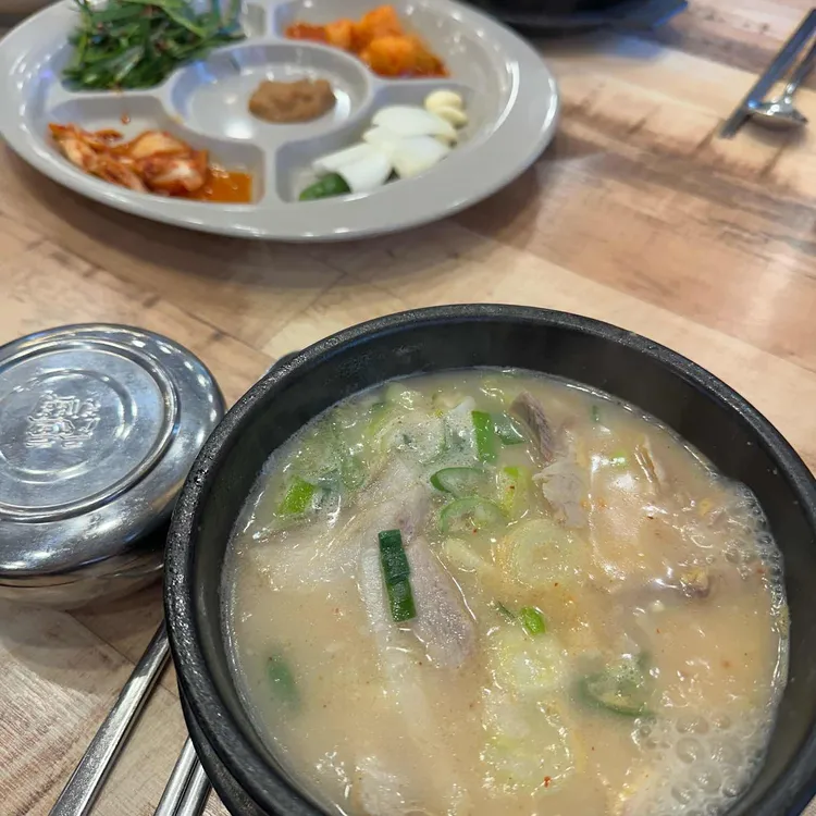 밀양순대돼지국밥 대표 사진