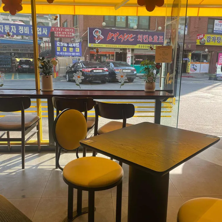 컴포즈커피 대표 사진