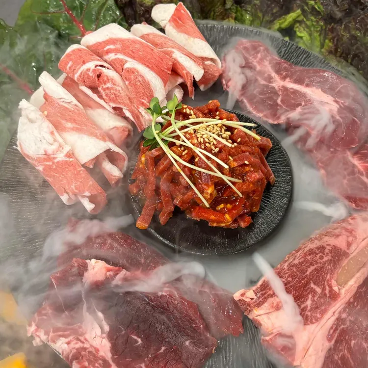 머꾸더머꾸 대표 사진