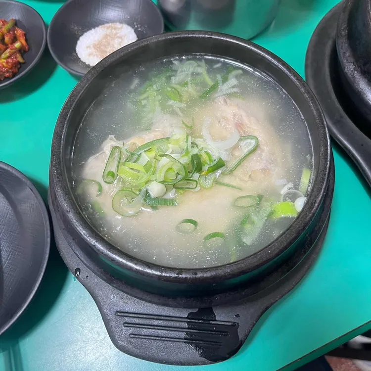 한방정통삼계탕 사진 1