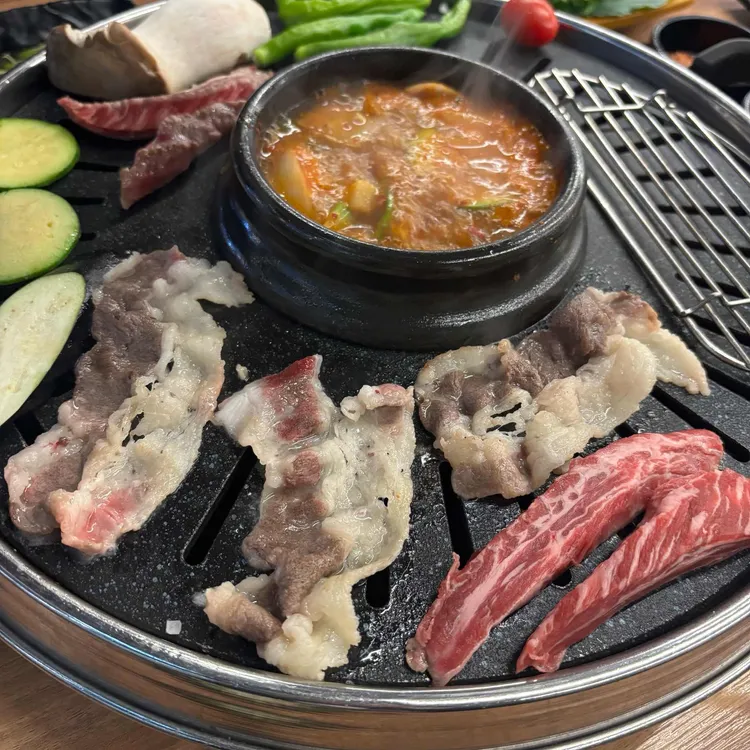 육백더 대표 사진