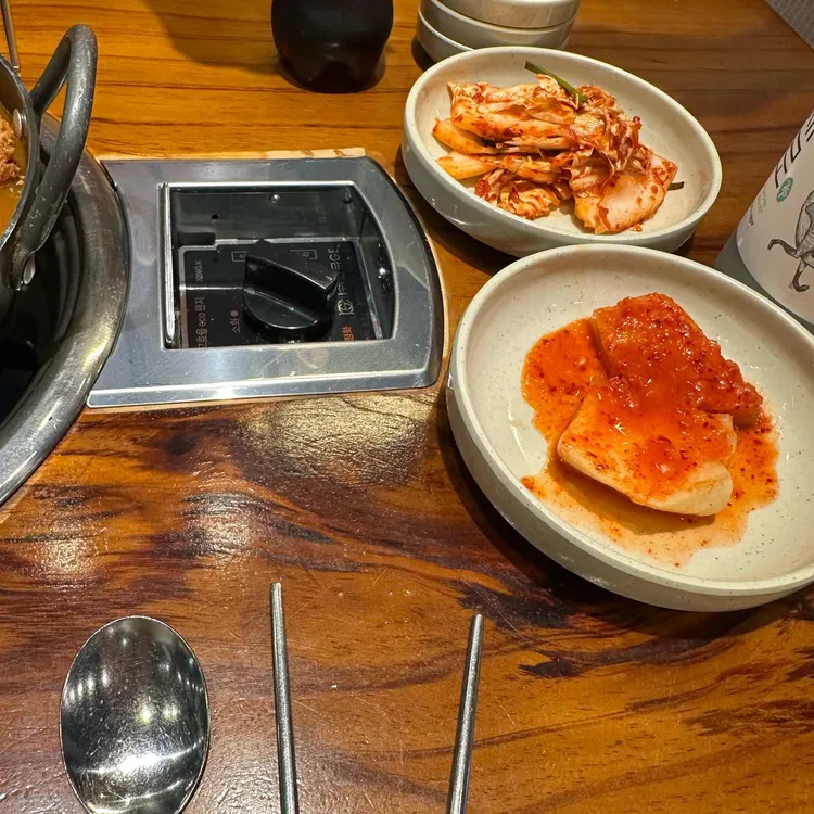 명품청기와감자탕 사진 2