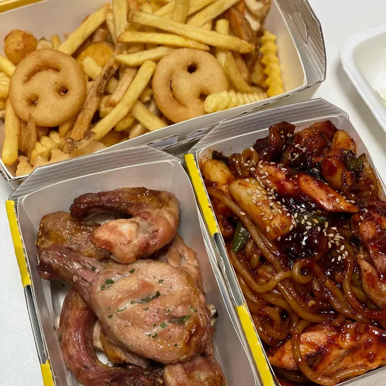 리굼숯불치킨 대표 사진