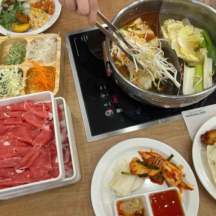 샤브올데이 대표 사진