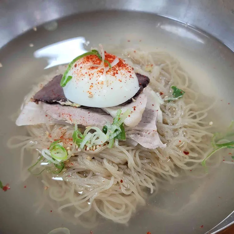 평양면옥 대표 사진