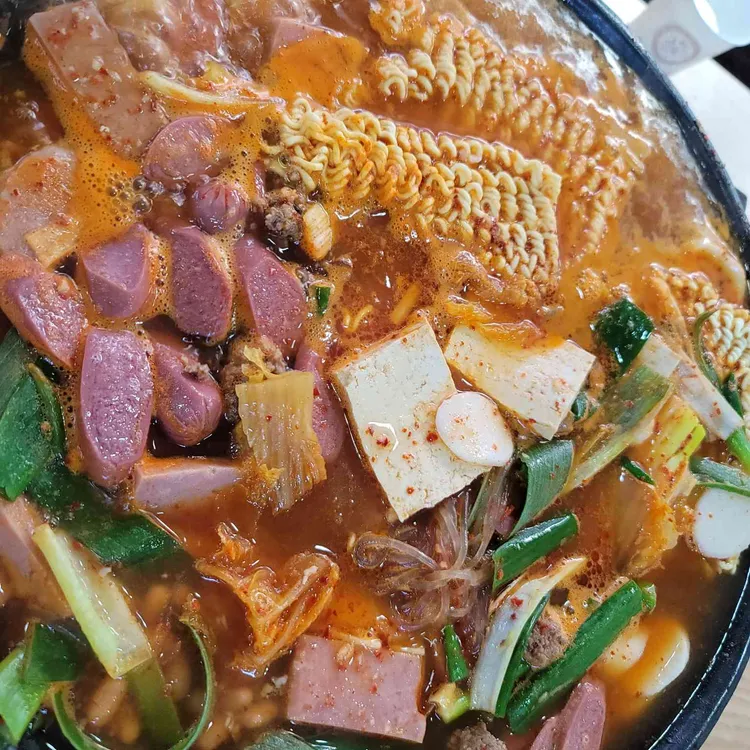 누나네 부대찌개 대표 사진