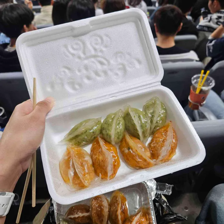 백남옥 왕만두 대표 사진