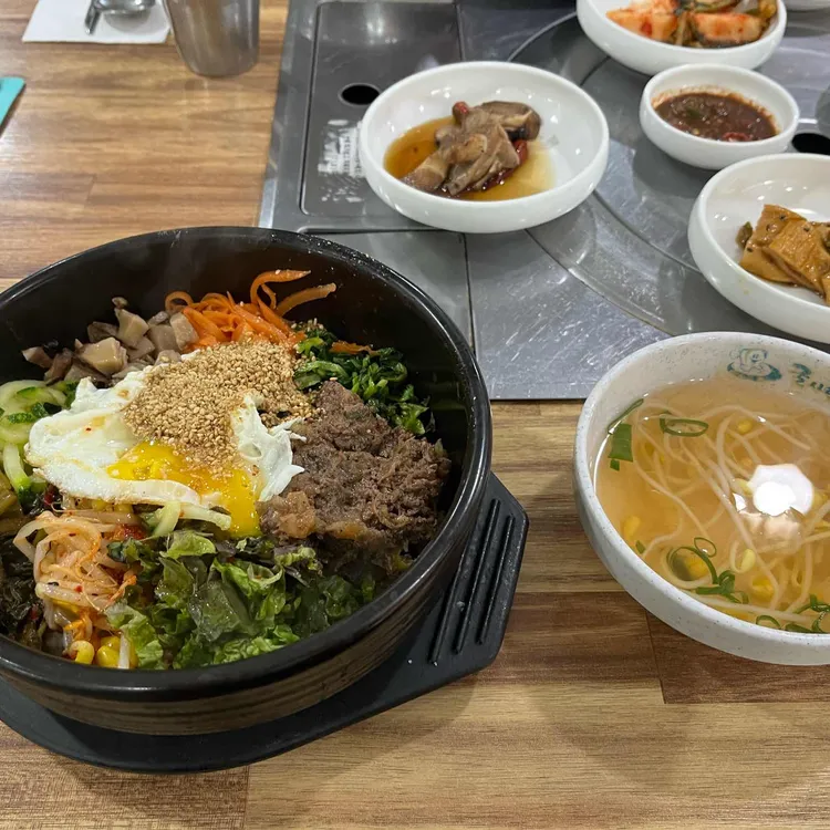 고향밥집 대표 사진