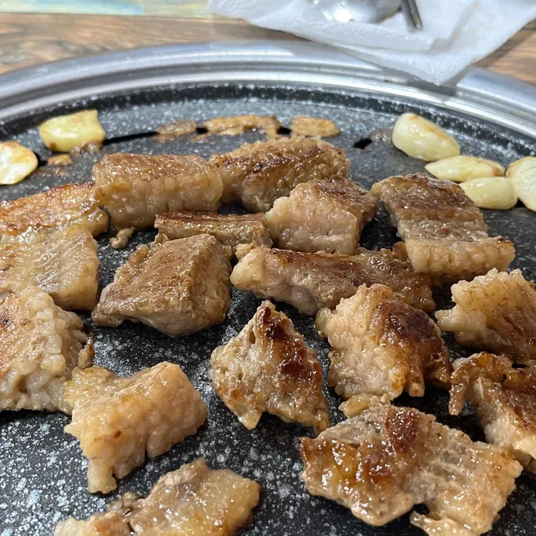 청기와숯불생고기 대표 사진