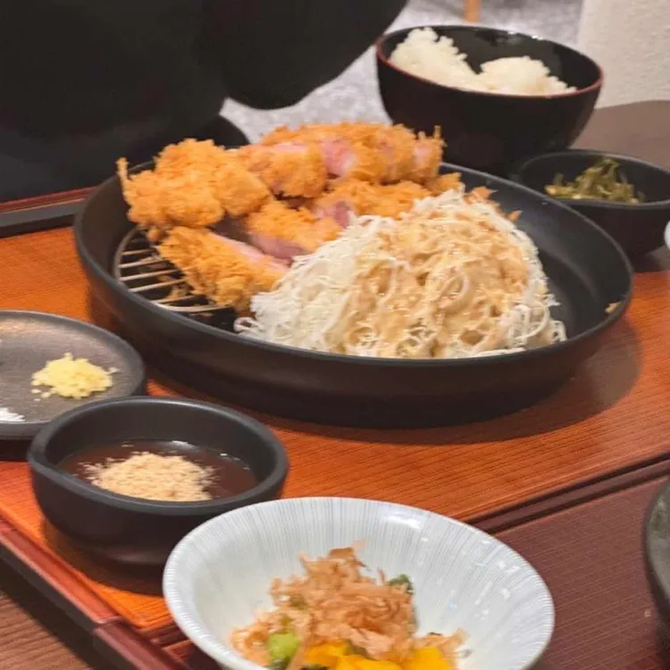정돈 갤러리아백화점 대표 사진