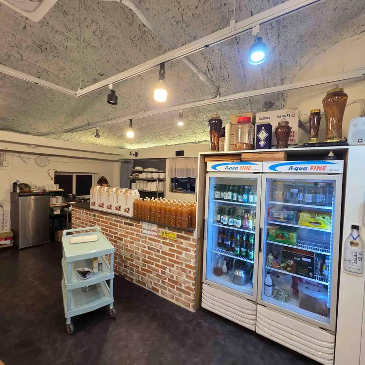 이배재황금옻닭 대표 사진