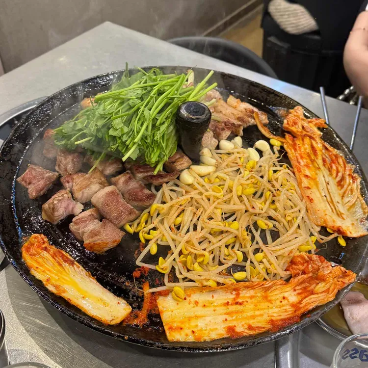 목구멍 대표 사진