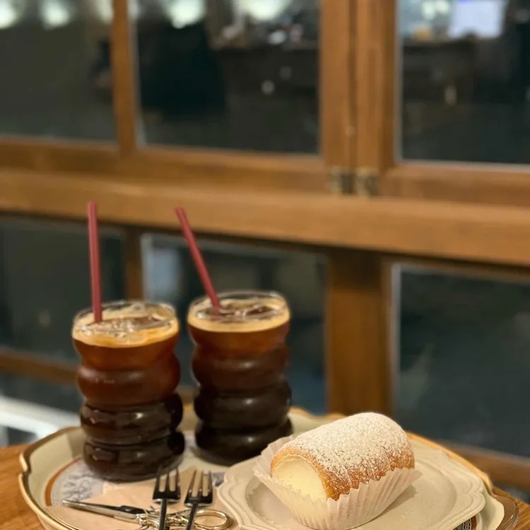 호뜨프라하 대표 사진