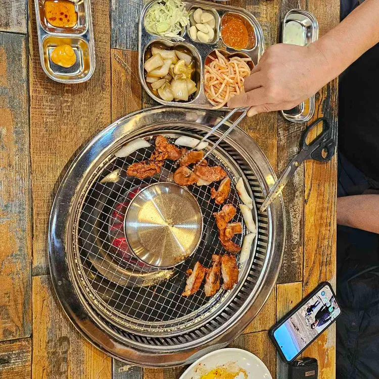 온정리 닭갈비 금강막국수 본점 대표 사진