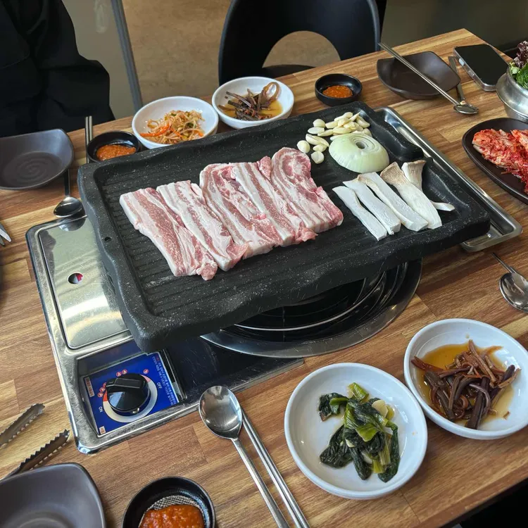 디딤돌 삼겹&부대찌개 대표 사진