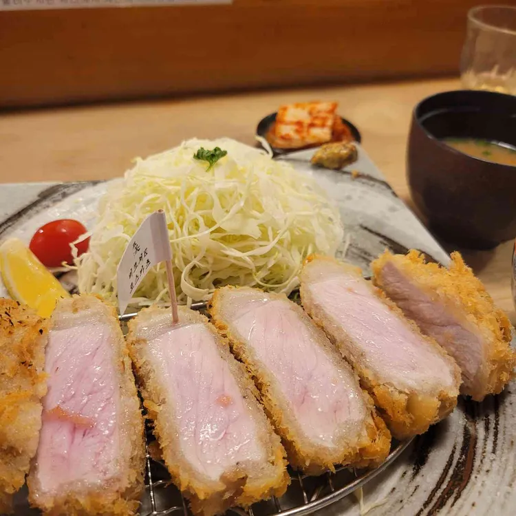 톤쇼우 사진