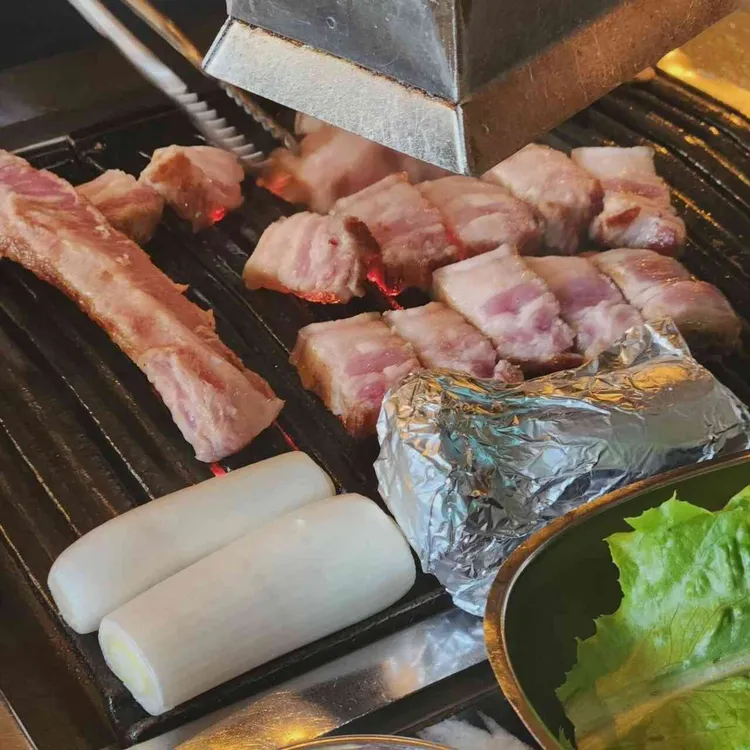금돼지 대표 사진