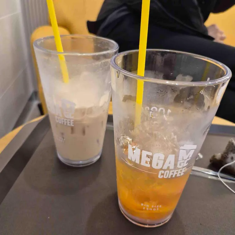 메가커피 대표 사진