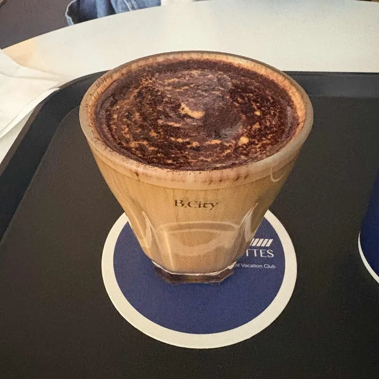 커피앤시가렛 사진