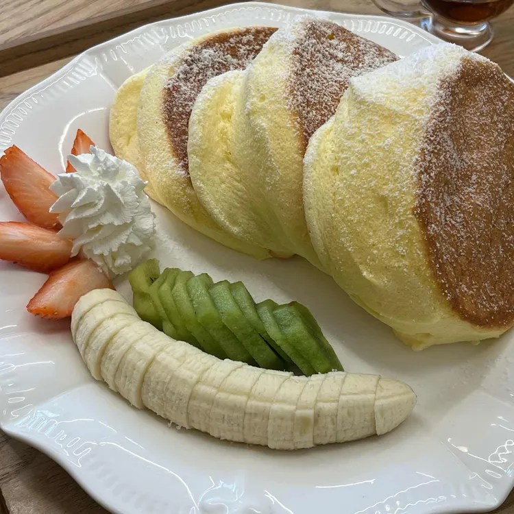 라필로스 대표 사진