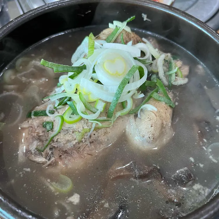 류의자능이버섯백숙전문 사진 1
