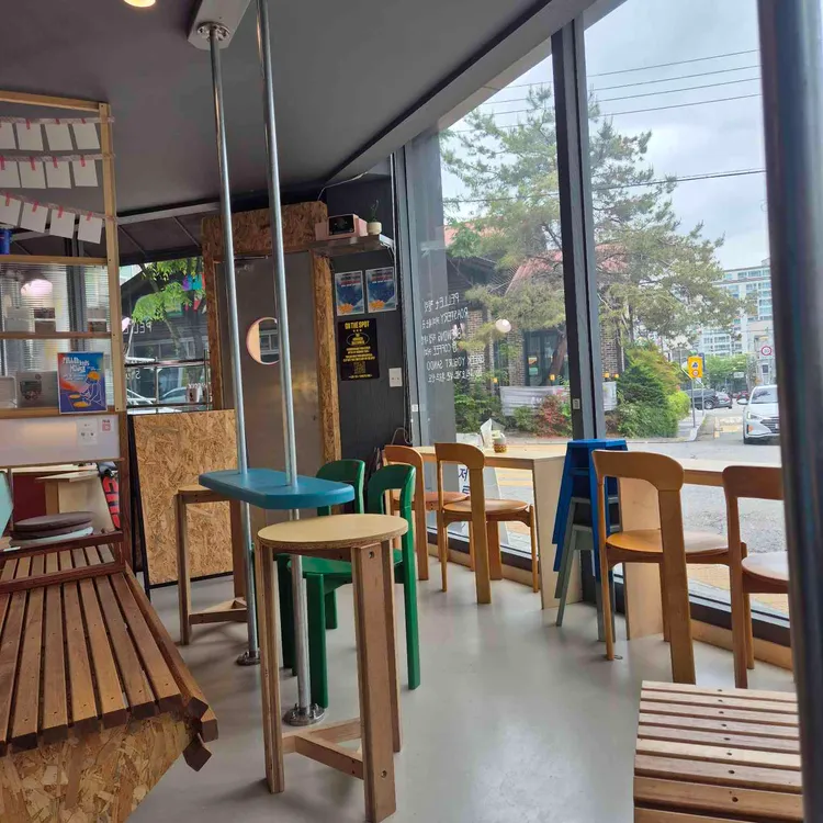 펠릿로스터리 대표 사진