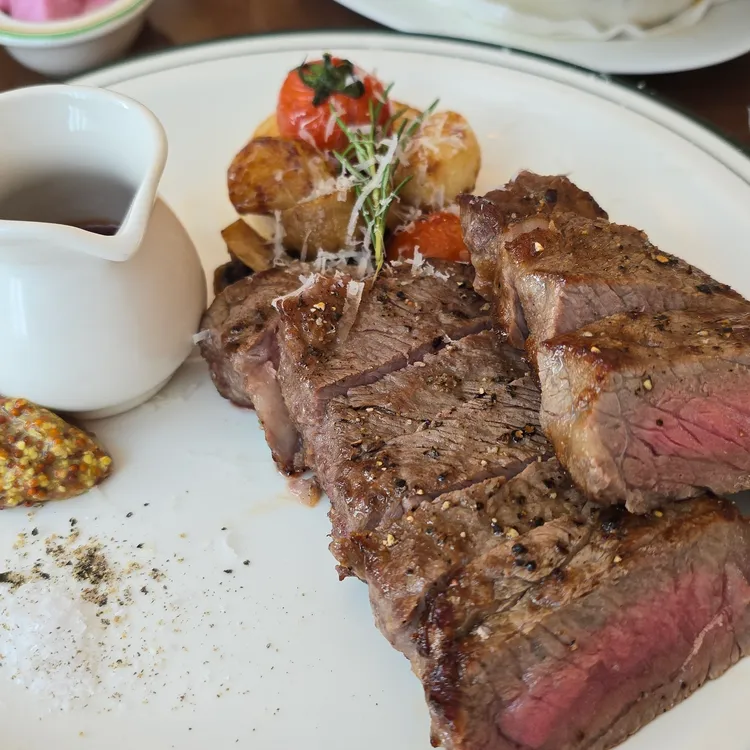 치즈메이트 대표 사진