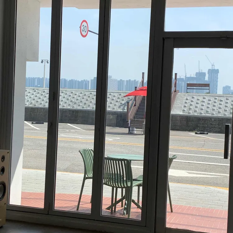 투슬로우커피 대표 사진