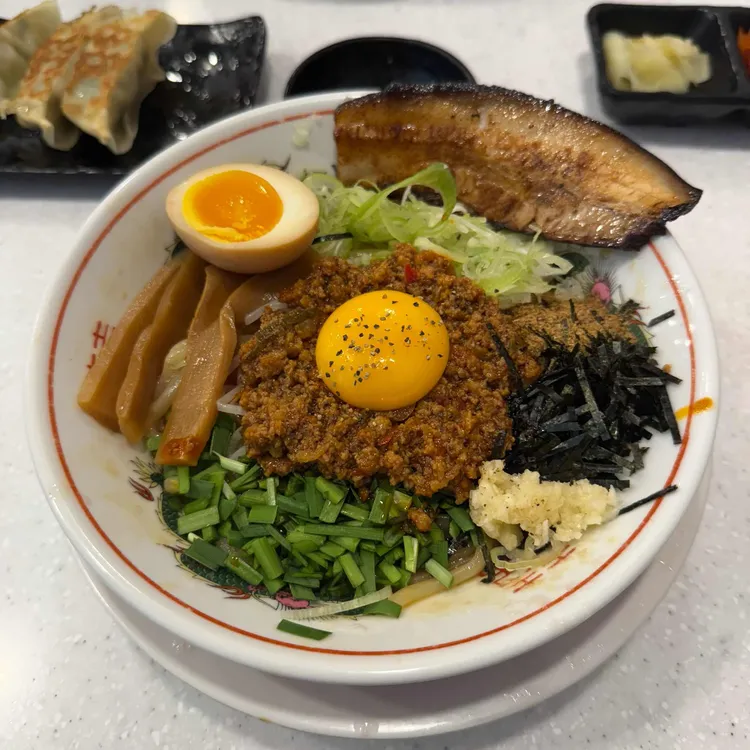 지로우라멘 사진