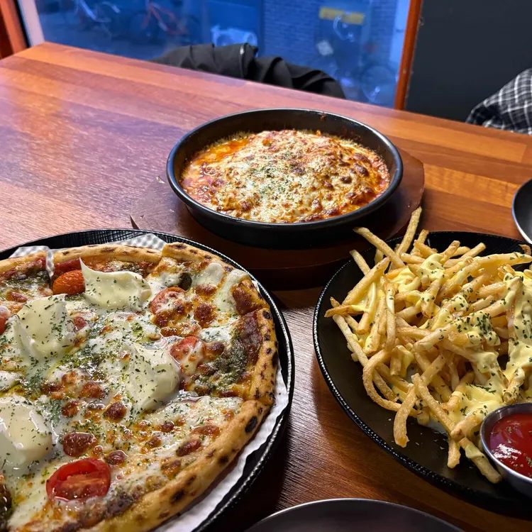 호보스피자 본점 - 대구 피자, 맥주 맛집 | 다이닝코드, 빅데이터 맛집검색