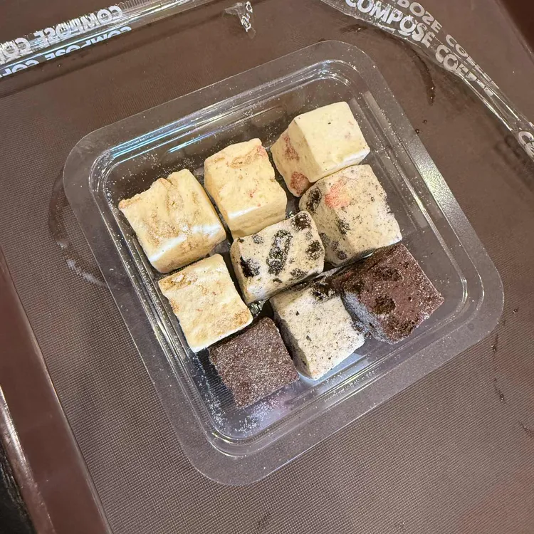 컴포즈커피 대표 사진