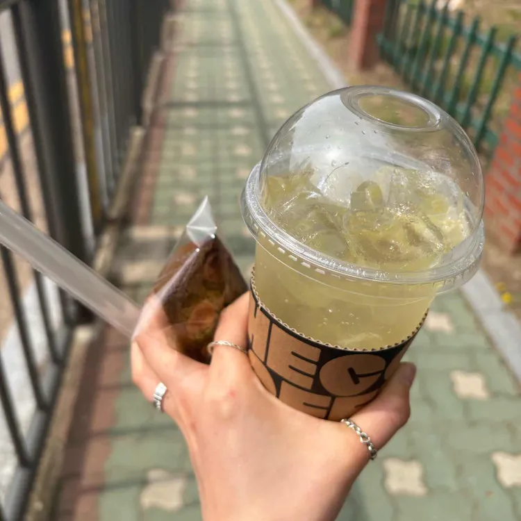 더파이 대표 사진