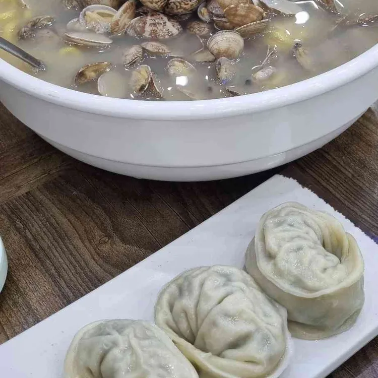 황도바지락손칼국수 사진 1