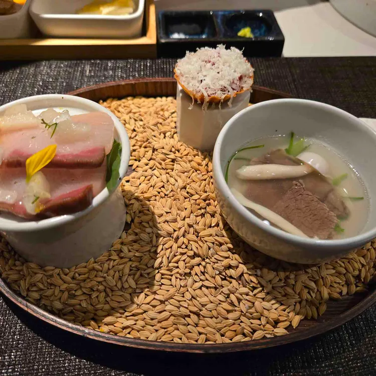 수린 한남 대표 사진