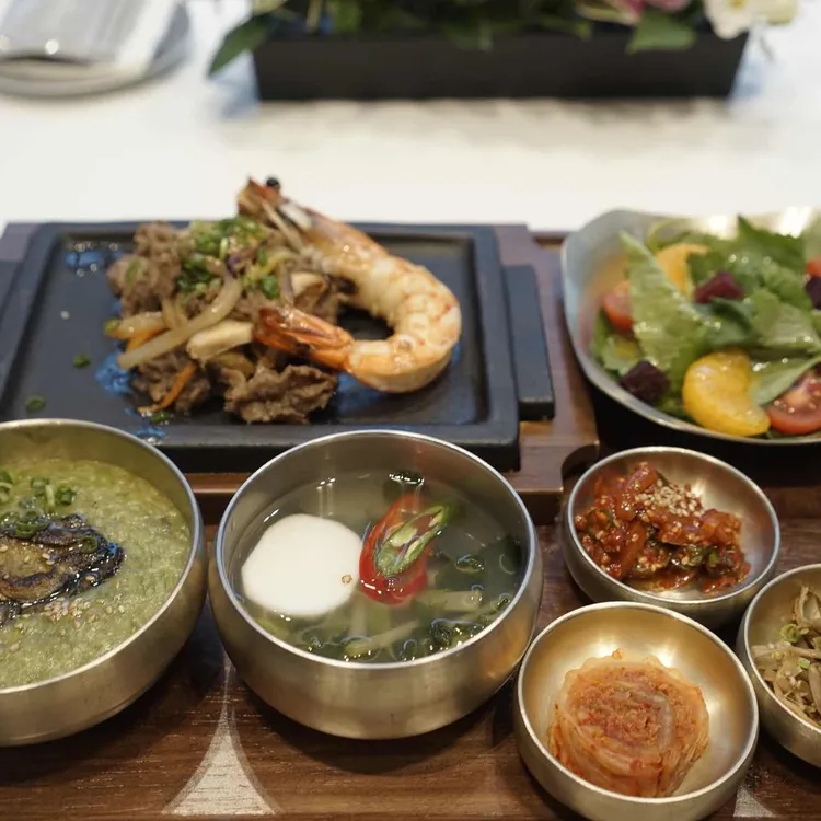 페어몬트 엠버서더 갤러리 7 대표 사진
