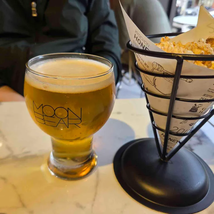 교촌치킨 사진 2