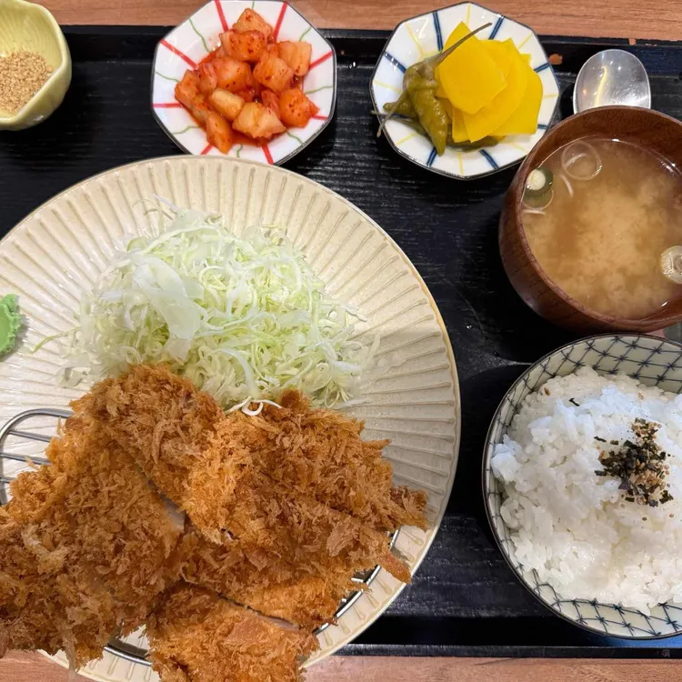 돈미당 대표 사진