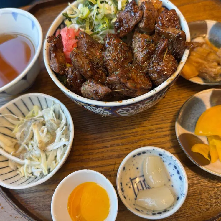 치히로 대표 사진