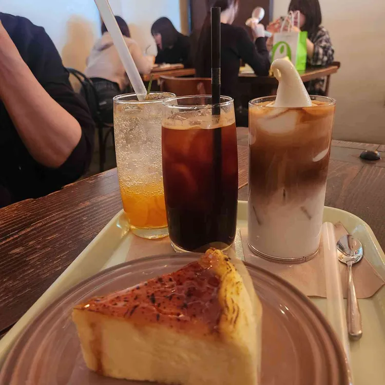 콜린 대표 사진